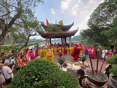 den ngoc son hoan kiem ha noi