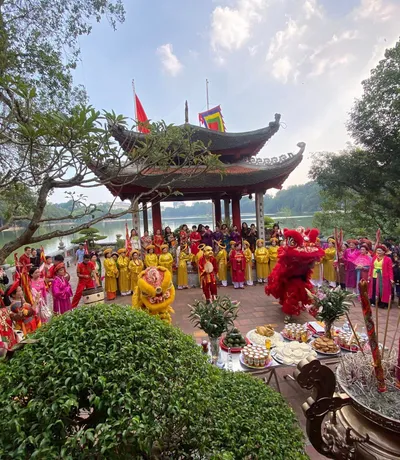 den ngoc son hoan kiem ha noi